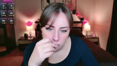 Snapshot of veronicafreman chatting on November 1, 9:46 am Veronica online show from November 1, 9:46 am