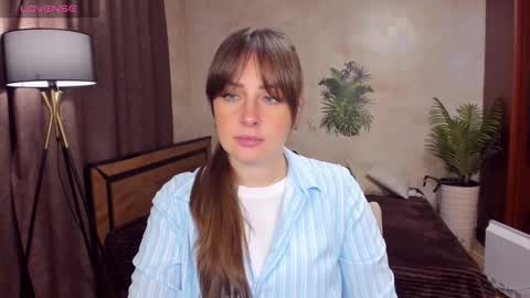 Snapshot of veronicafreman chatting on October 11, 9:25 am Veronica online show from October 11, 9:25 am