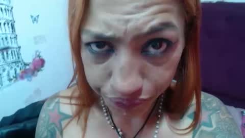 veronicaqueen2 online show from October 31, 12:45 am