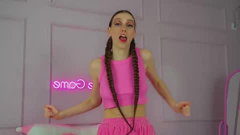 Snapshot of veronicavance chatting on September 19, 6:29 pm Veronica online show from September 19, 6:29 pm