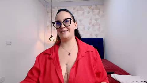 Snapshot of veroniicabbw chatting on December 21, 7:38 pm veroniicabbw online show from December 21, 7:38 pm