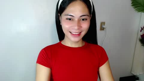 ABBY KIA FLORENDO online show from July 10, 7:42 am