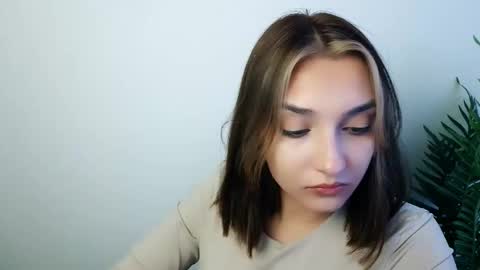 Snapshot of veryveryshygirl chatting on October 8, 1:15 pm Ana online show from October 8, 1:15 pm