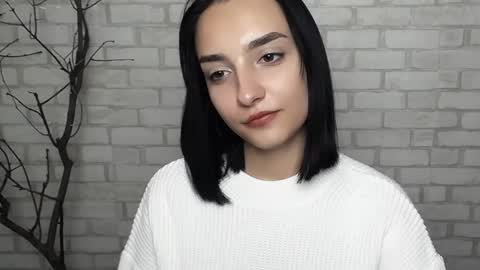 Ana online show from December 2, 6:52 pm