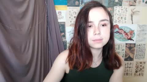 Snapshot of veryveryvery_shy chatting on September 22, 5:17 am veryveryvery_shy online show from September 22, 5:17 am