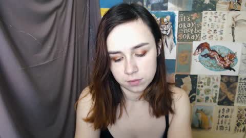 veryveryvery_shy online show from December 7, 6:32 am