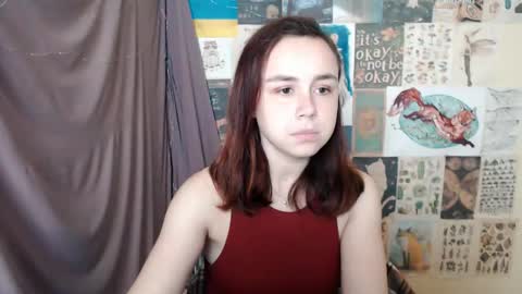 Snapshot of veryveryvery_shy chatting on September 19, 5:39 am veryveryvery_shy online show from September 19, 5:39 am