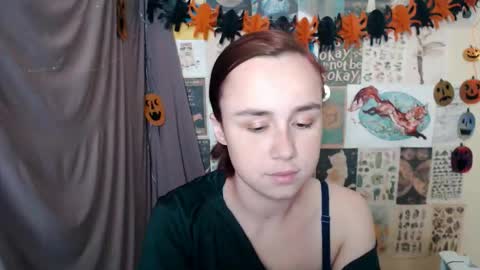 Snapshot of veryveryvery_shy chatting on October 6, 5:35 am veryveryvery_shy online show from October 6, 5:35 am