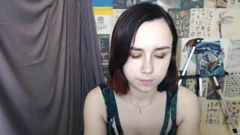 veryveryvery_shy online show from January 7, 6:48 am