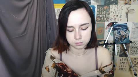 veryveryvery_shy online show from January 19, 6:42 am