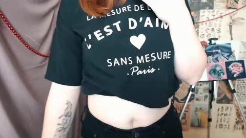 veryveryvery_shy online show from December 23, 6:44 am