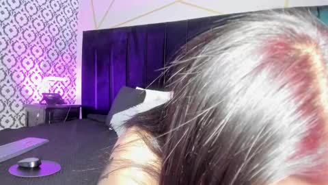 Sthefanny online show from October 8, 11:47 am