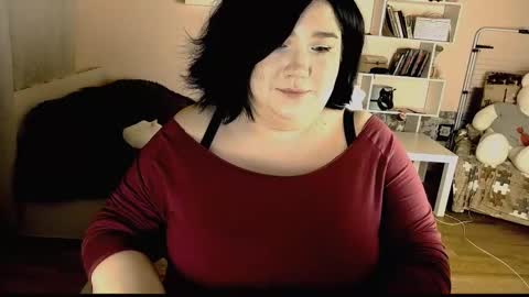 Snapshot of vi__vixen chatting on February 14, 7:54 pm Vi Vixen online show from February 14, 7:54 pm