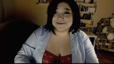 Snapshot of vi__vixen chatting on March 2, 2:51 am Vi Vixen online show from March 2, 2:51 am