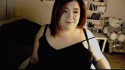 Snapshot of vi__vixen chatting on February 4, 10:13 pm Vi Vixen online show from February 4, 10:13 pm