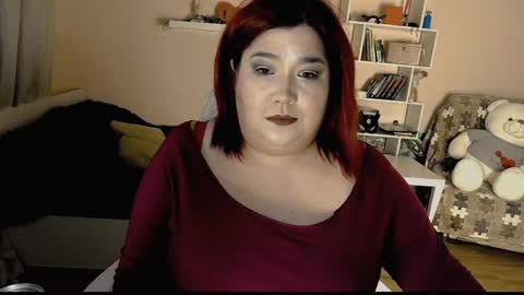 Snapshot of vi__vixen chatting on December 24, 11:17 am Vi Vixen online show from December 24, 11:17 am