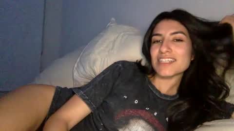 chloe online show from January 15, 8:51 am
