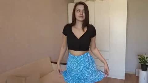 Lina online show from June 5, 6:52 am
