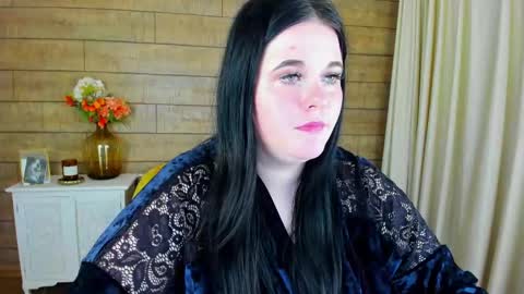 VickiBrooks online show from February 9, 3:23 pm