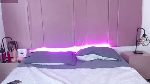  VickyBunny  online show from December 3, 2:27 pm