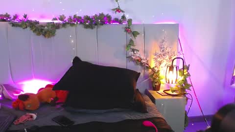  VickyBunny  online show from March 8, 3:11 pm