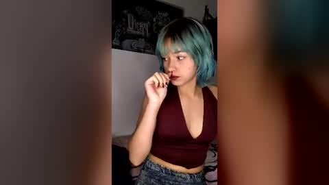 vickyinlove online show from July 22, 2:51 pm
