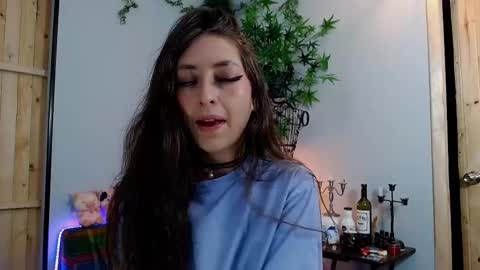 Snapshot of vickyjackson_ chatting on March 5, 8:01 pm Victoria online show from March 5, 8:01 pm