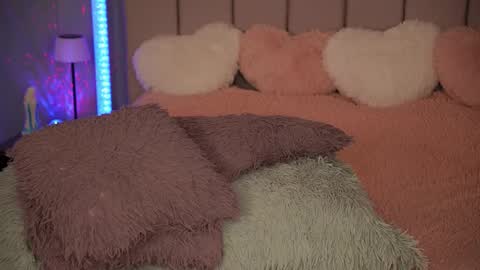 Snapshot of vickysecret96 chatting on October 7, 8:24 pm vickysecret96 online show from October 7, 8:24 pm