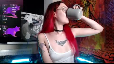 victori_luxury online show from December 2, 6:08 pm