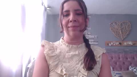Hi guys   Im victoria  Be the one who can control me in PVT online show from December 3, 3:11 pm