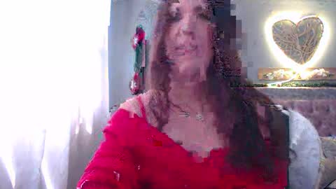 Hi guys   Im victoria  Be the one who can control me in PVT online show from December 18, 4:39 pm
