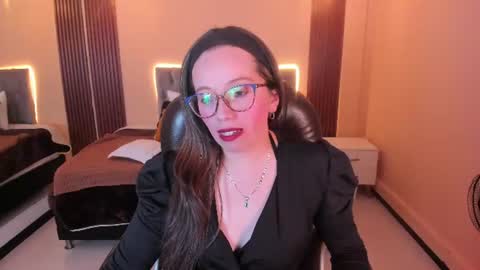 victoria__blake online show from July 6, 7:38 pm
