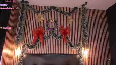 Snapshot of victoria__ponce chatting on December 30, 9:29 pm victorira online show from December 30, 9:29 pm