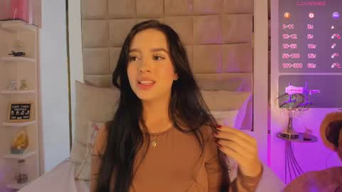 Victoria valentina  online show from February 25, 7:06 pm