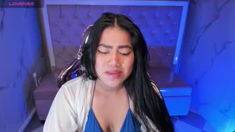 Snapshot of victoria_b_ chatting on October 21, 8:35 pm victoria_b_ online show from October 21, 8:35 pm