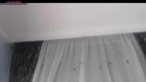 victoria_founta1n online show from June 25, 10:11 pm