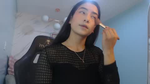 Victoria online show from April 16, 1:44 pm