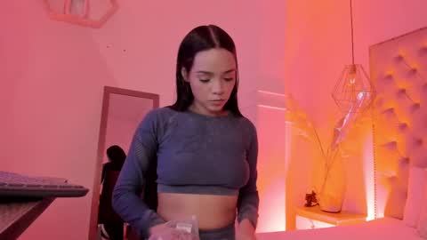 Snapshot of victoria_kitt chatting on March 10, 7:07 pm victoria_kitt online show from March 10, 7:07 pm
