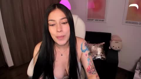 Victoria  online show from October 24, 3:13 am