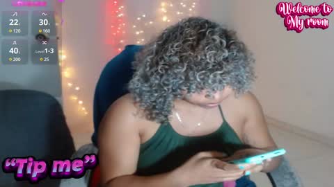 VICKY online show from December 3, 10:07 pm