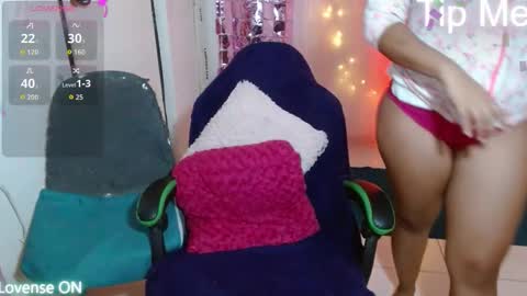 VICKY online show from October 9, 1:10 am