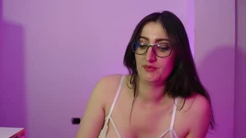 Snapshot of victoria_riider chatting on March 11, 8:42 pm Victoria online show from March 11, 8:42 pm
