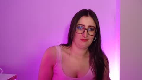 Snapshot of victoria_riider chatting on February 14, 7:54 pm Victoria online show from February 14, 7:54 pm