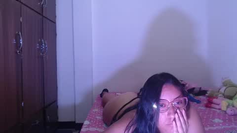 Victoria Silva online show from May 28, 4:43 am