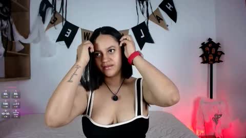 Snapshot of victoriablack_ chatting on October 30, 11:22 am Victoria online show from October 30, 11:22 am