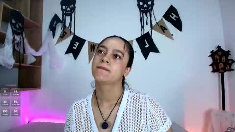 Snapshot of victoriablack_ chatting on October 27, 10:55 am Victoria online show from October 27, 10:55 am