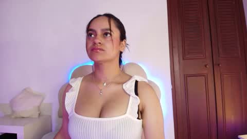 Victoria online show from February 17, 2:06 pm