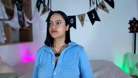 Snapshot of victoriablack_ chatting on October 28, 11:05 am Victoria online show from October 28, 11:05 am