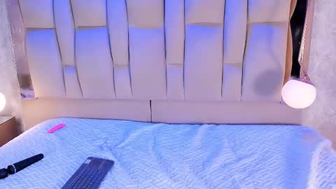    online show from September 23, 6:22 am