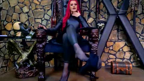 Victoria Heller online show from November 8, 6:40 am